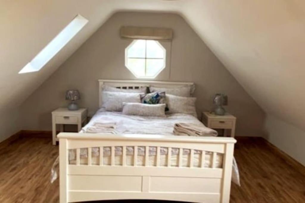 Luxury Holiday Rental With Sea Views On The Wild Atlantic Way Tralee Exterior photo